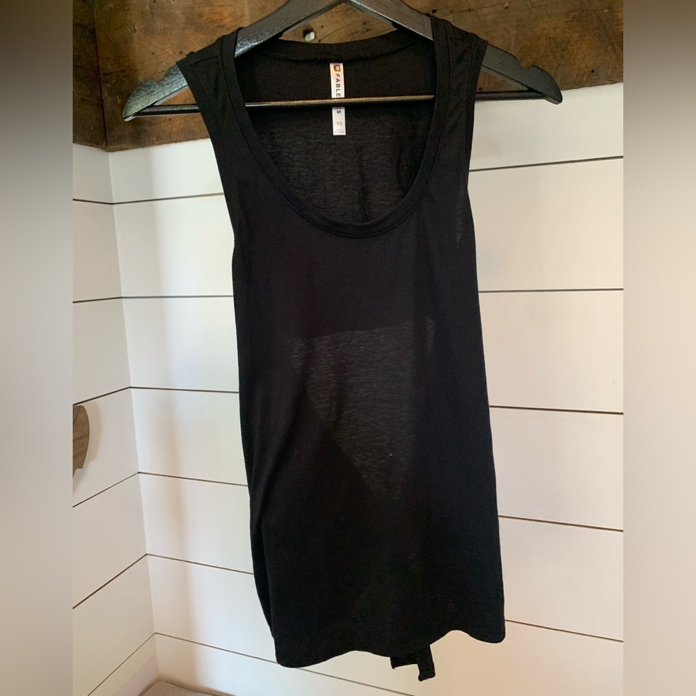 Fabletics XS back tie/knot tank